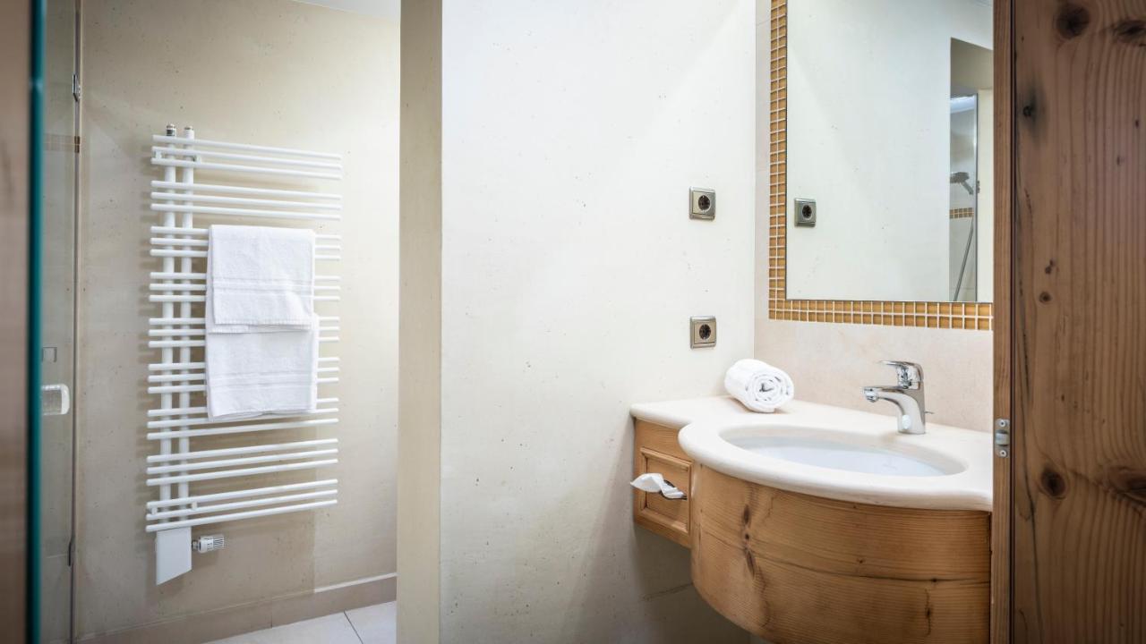 Anthony'S Alpin Hotel Garni Lech am Arlberg Esterno foto
