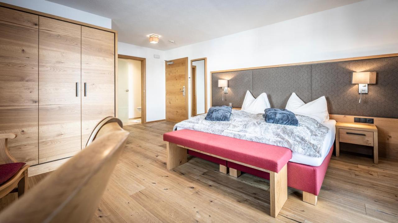 Anthony'S Alpin Hotel Garni Lech am Arlberg Esterno foto