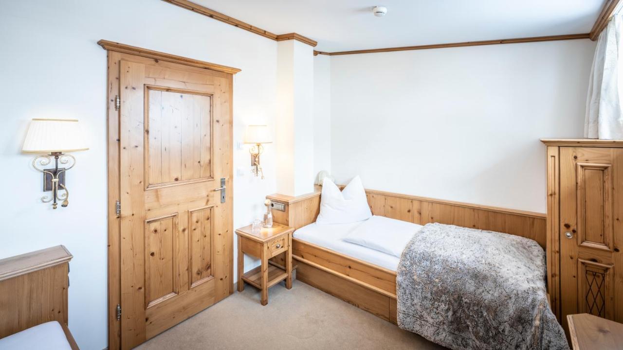 Anthony'S Alpin Hotel Garni Lech am Arlberg Esterno foto