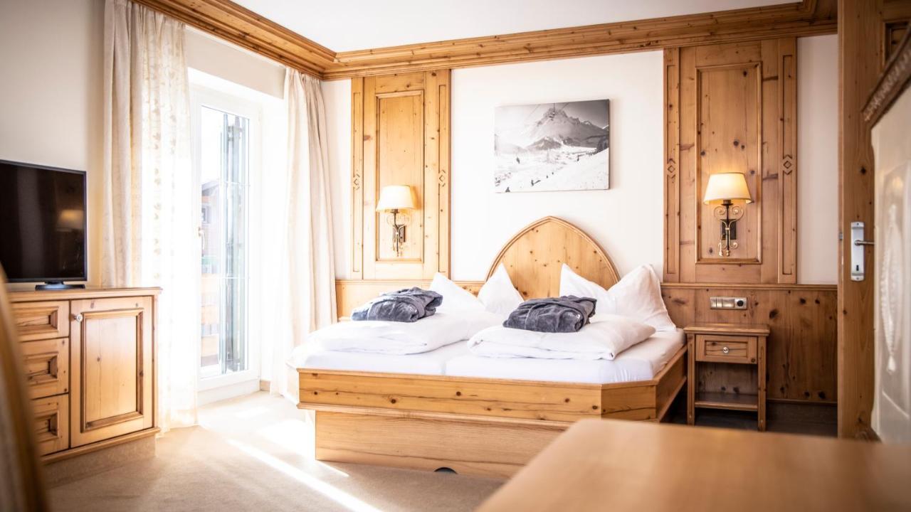 Anthony'S Alpin Hotel Garni Lech am Arlberg Esterno foto